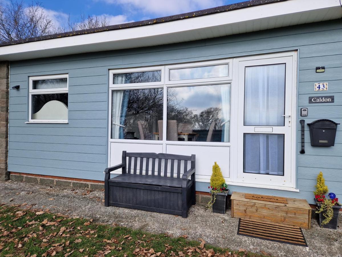 Caldon Holiday Chalet Sleeps 4 In Dartmouth Wifi Electric Inc Pet Friendly Экстерьер фото